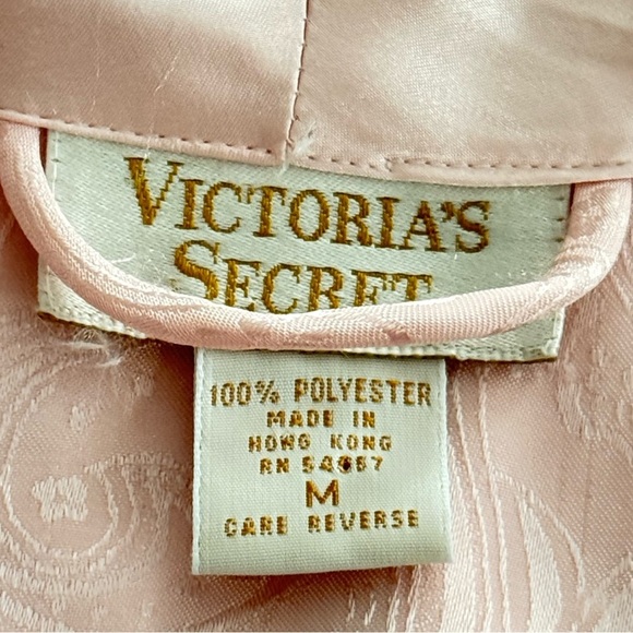 VICTORIA’S SECRET Vintage Gold Label Silky Paisley Pink Robe Size M - Picture 14 of 14